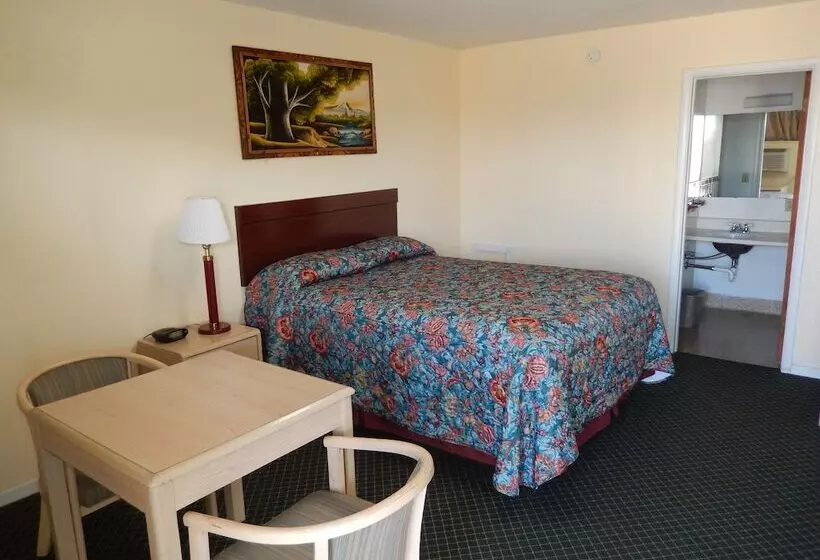 Townsman Motel