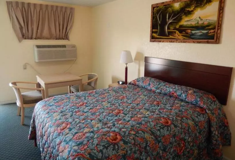 Townsman Motel