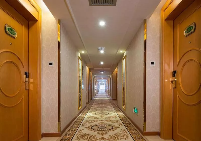 Vienna Hotel Foshan Lingnan Pearl Gymnasium Branch