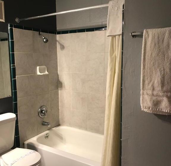 汽车旅馆 Travelers Inn