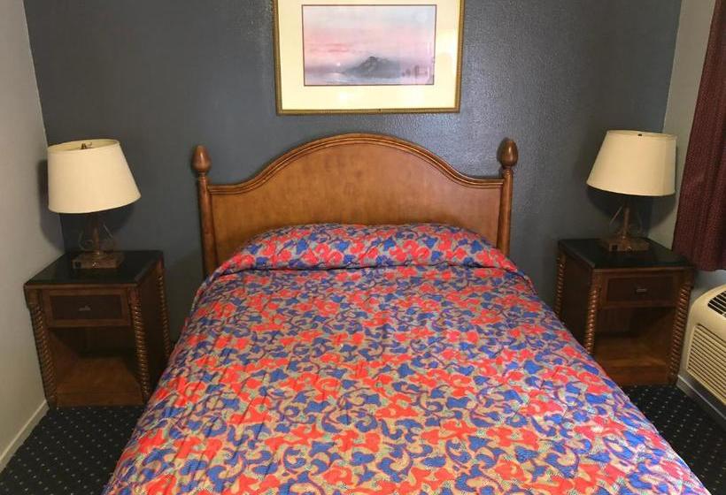 مُتل Travelers Inn