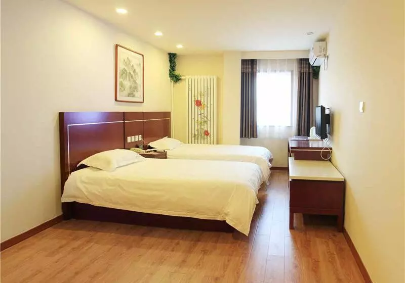 Hotelli Greentree Inn Shandong Binzhou Wanda Plaza Huangheshilu Express