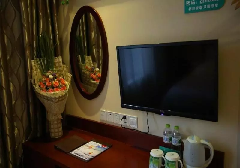 ホテル Greentree Inn Jiangxi Nanchang East Beijing Road Nanchang University Express