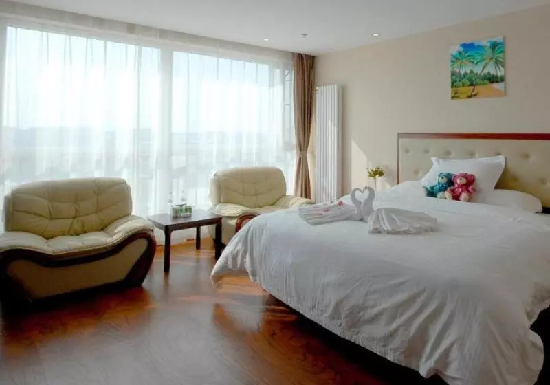 Hotelli Greentree Inn Shandong Taian Bus Station Lingshan Street Express
