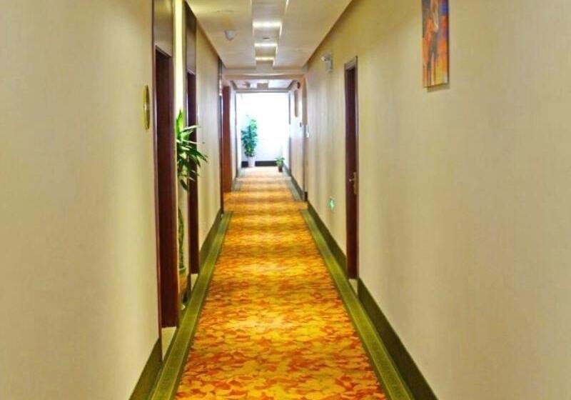 호텔 Greentree Inn