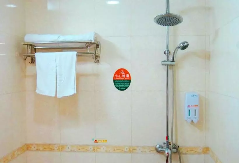 هتل Greentree Inn Tianjin Hedong Daqiao Avenue Express