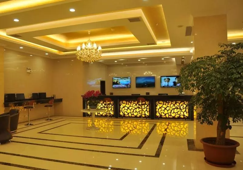 ホテル Greentree Qinhuang Island Railway Station Business