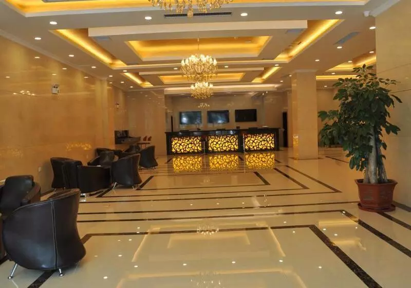 ホテル Greentree Qinhuang Island Railway Station Business