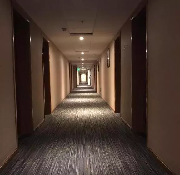 Hotelli Jinjiang Inn Fengshang Xining Municipal Government Branch