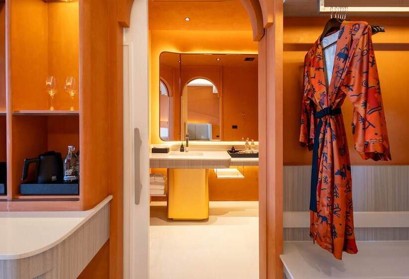 בית מלון כפרי Adam Krabi