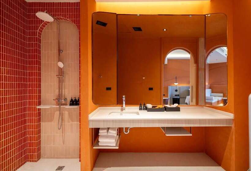 בית מלון כפרי Adam Krabi