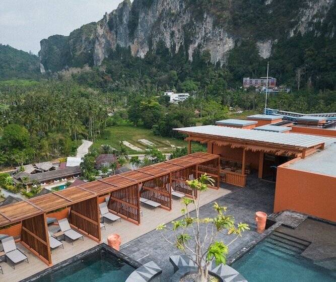 בית מלון כפרי Adam Krabi