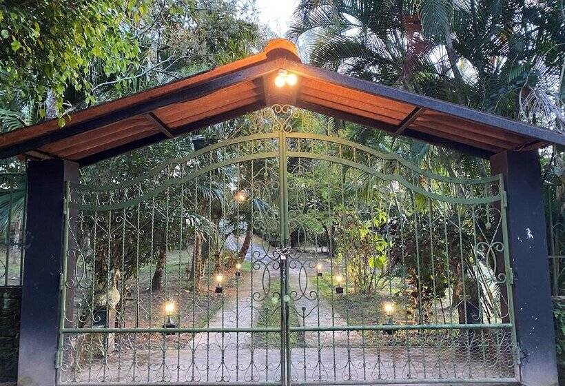 Herberge Nanda Parbat Hostal