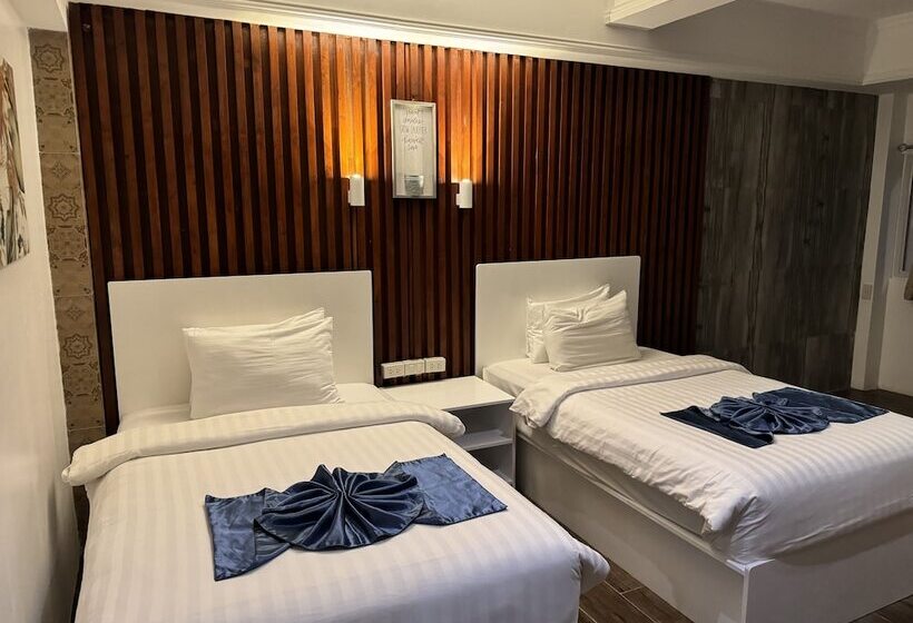 Bolabog Beach Resort