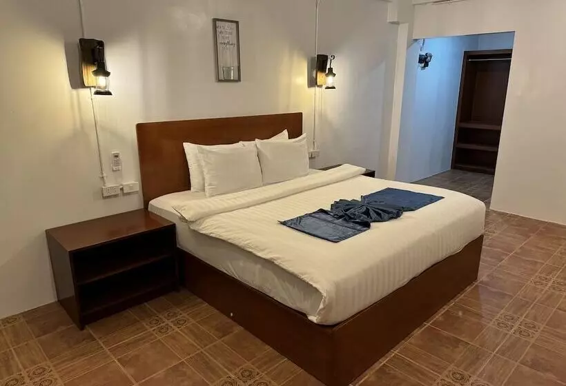 Bolabog Beach Resort