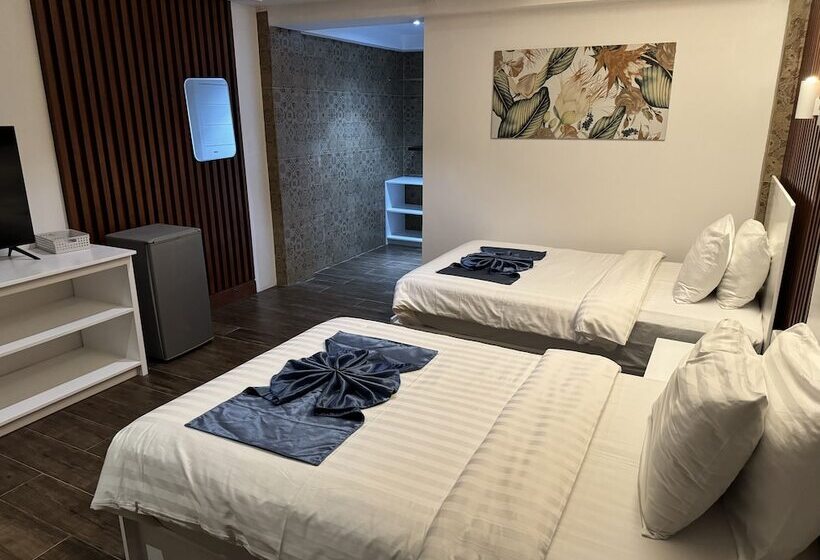 Bolabog Beach Resort