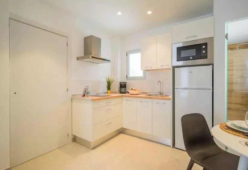 Hotelli Shabolo Apartments Las Palmas