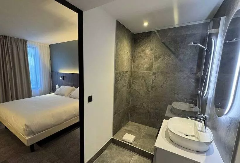 ホテル Kyriad Chateauroux Nord Aeroport