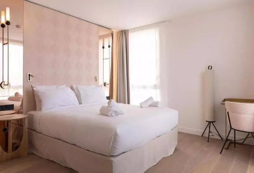 ホテル Hôtel Kyriad Prestige Paris Asnieres