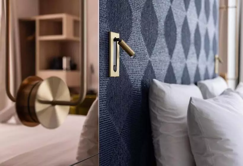 ホテル Hôtel Kyriad Prestige Paris Asnieres