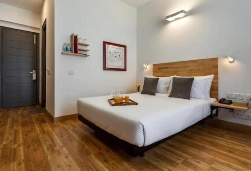 호텔 Majestic Jpm   East Of Kailash