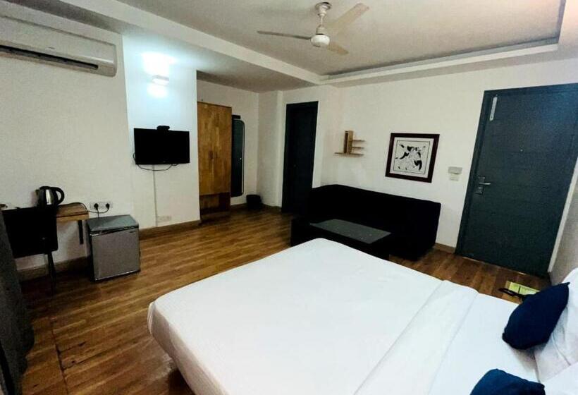 호텔 Majestic Jpm   East Of Kailash