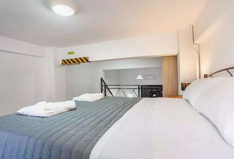 Neva S Apartment S In Center Chania 1 & 2