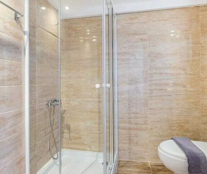 Neva S Apartment S In Center Chania 1 & 2