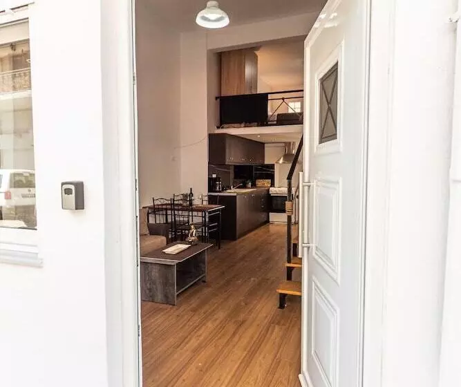 Neva S Apartment S In Center Chania 1 & 2