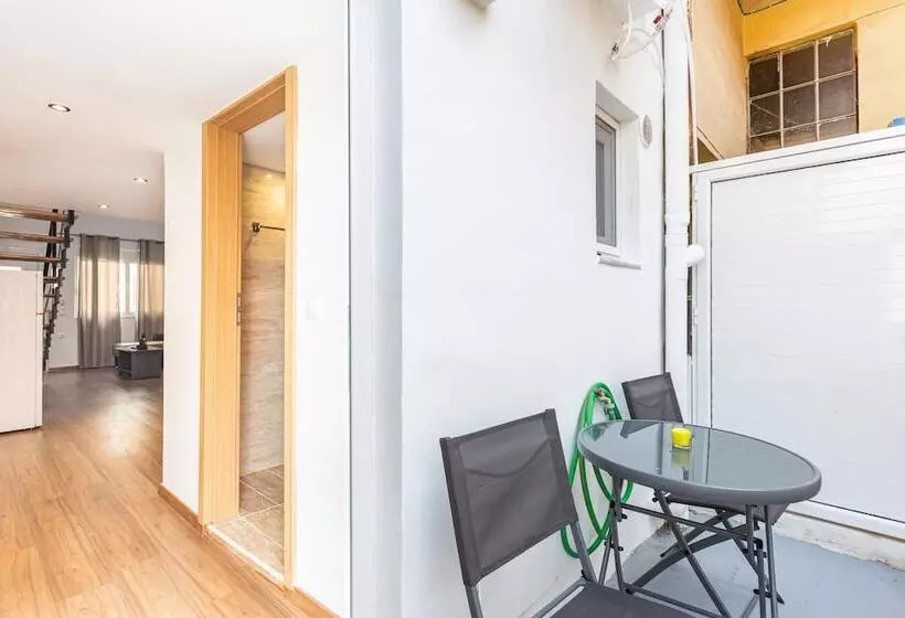Neva S Apartment S In Center Chania 1 & 2