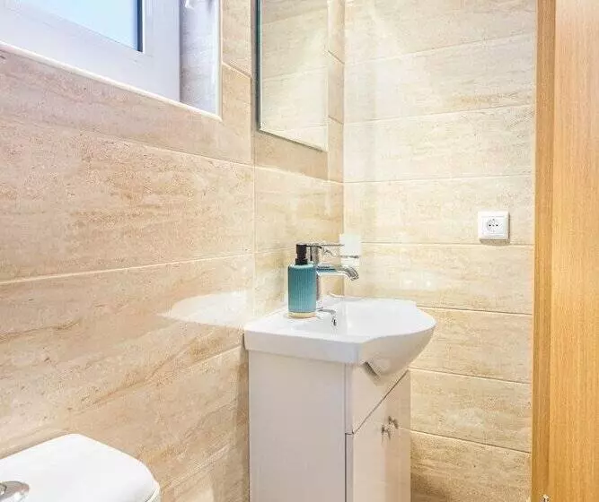 Neva S Apartment S In Center Chania 1 & 2