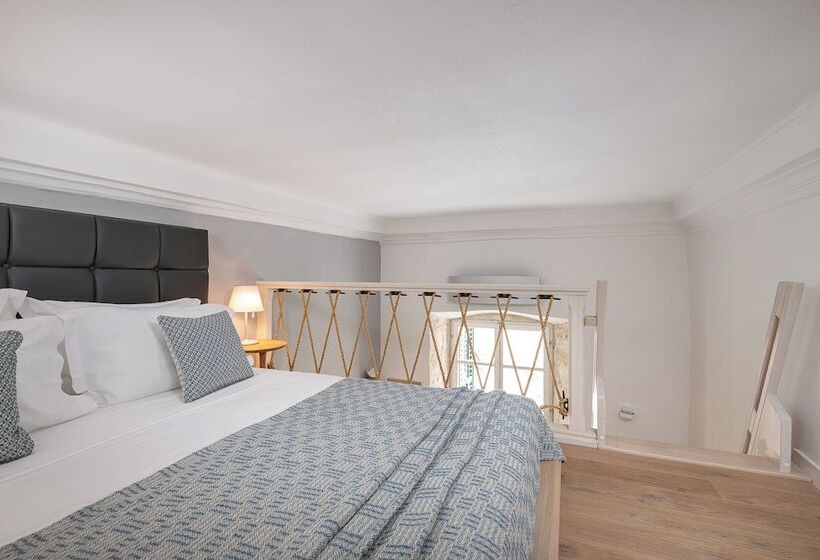 پانسیون Clouds Boutique Guesthouse