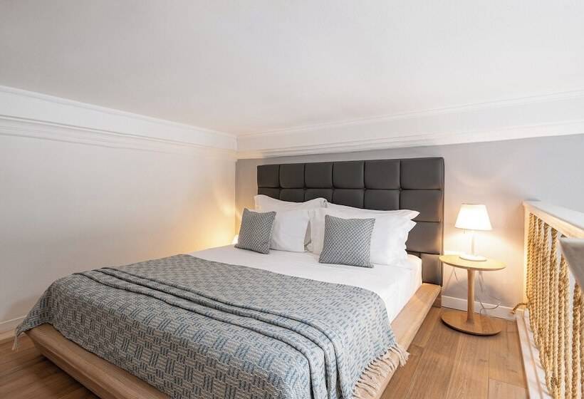 پانسیون Clouds Boutique Guesthouse