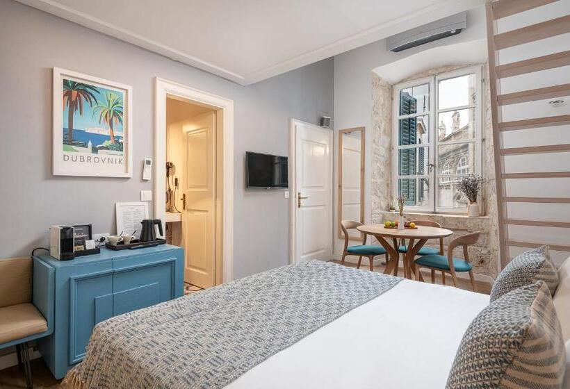 پانسیون Clouds Boutique Guesthouse