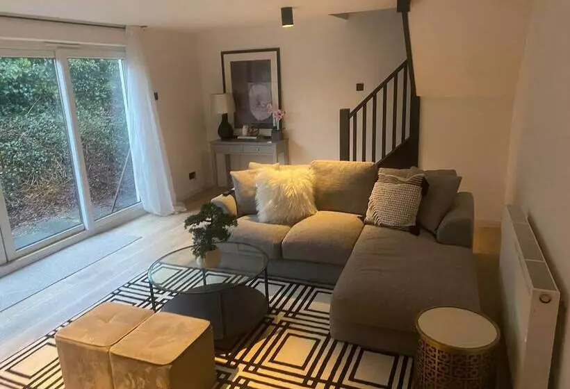 Residenssi Sleeps7 Parking Garden Patio