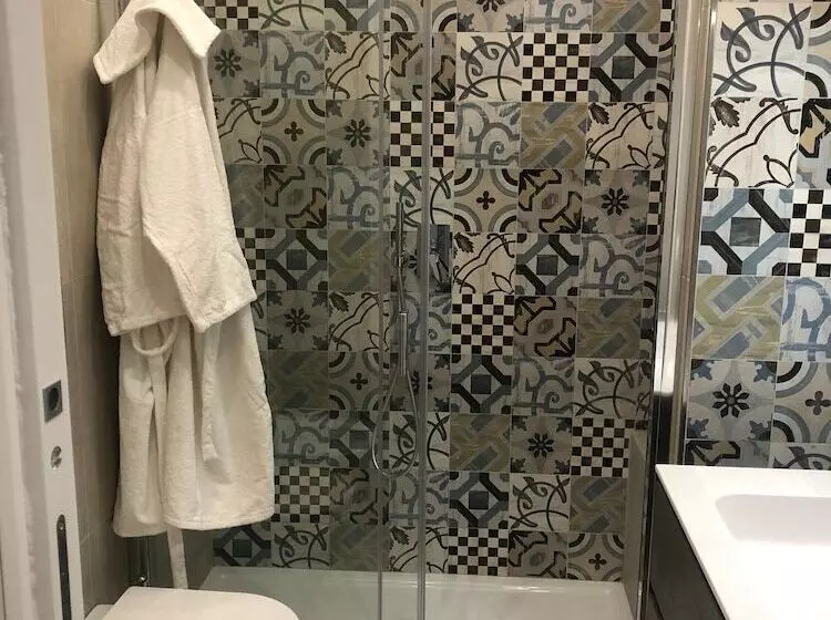 ベッドアンドブレックファースト Mini Apartment With Bathroom And Kitchen For Exclusive Use