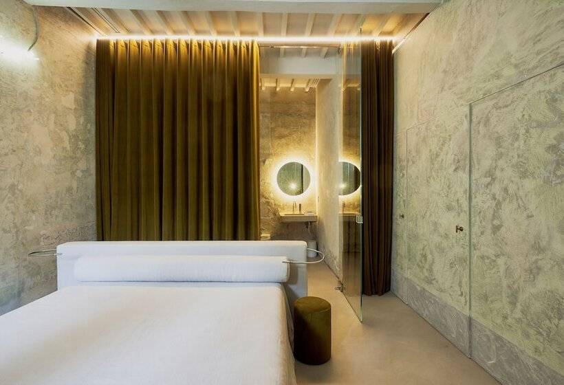 تختخواب و صبحانه Sugars Residenza D  Epoca