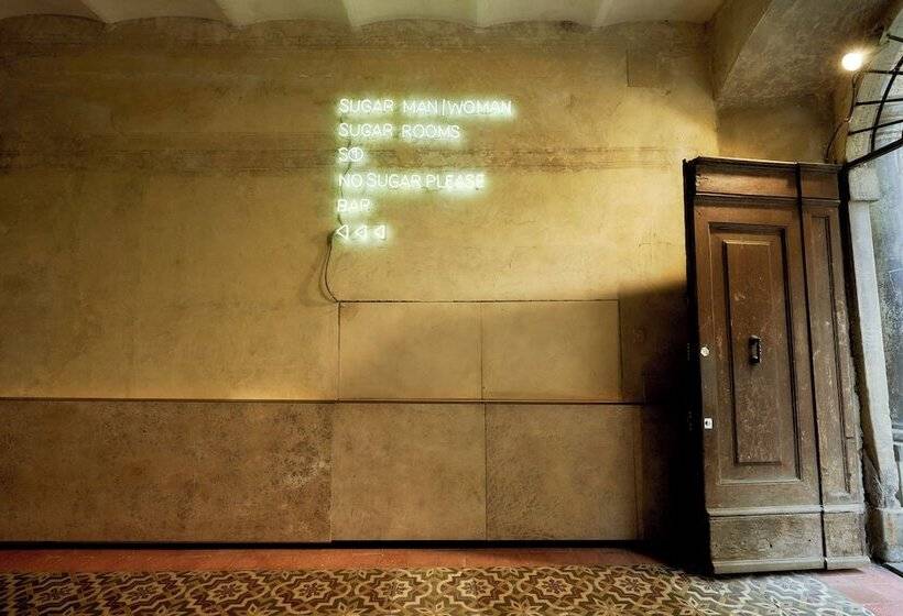 تختخواب و صبحانه Sugars Residenza D  Epoca