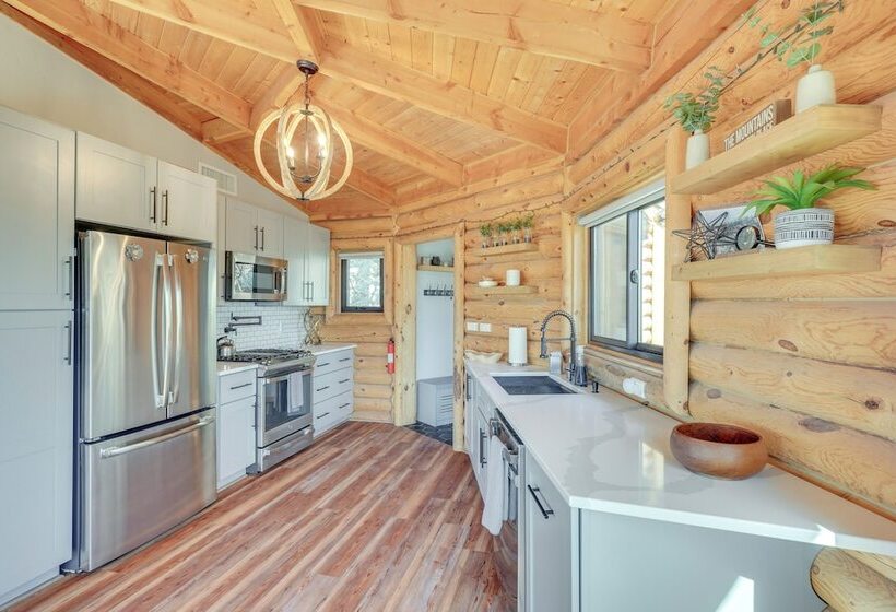 Cabin W/ Views, 3 Mi To Mount Lemmon Ski Valley!