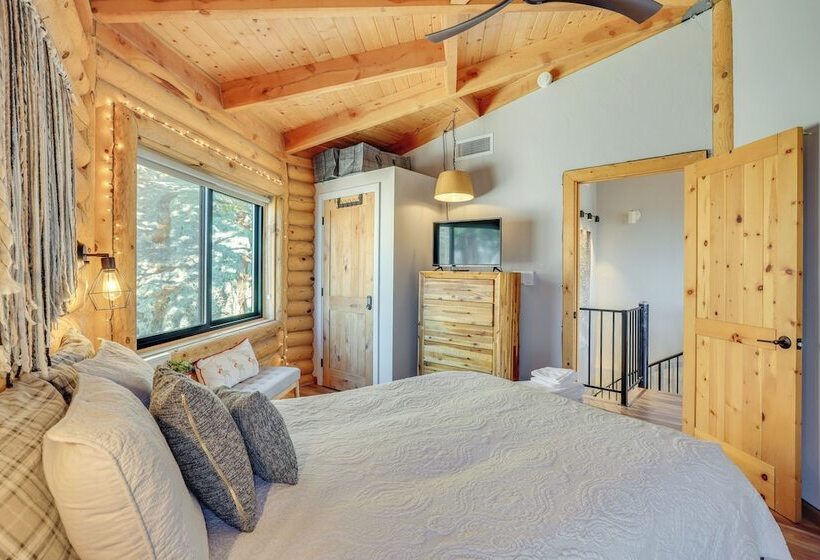 Cabin W/ Views, 3 Mi To Mount Lemmon Ski Valley!