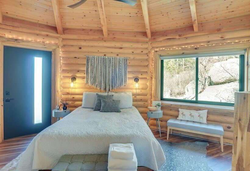 Cabin W/ Views, 3 Mi To Mount Lemmon Ski Valley!