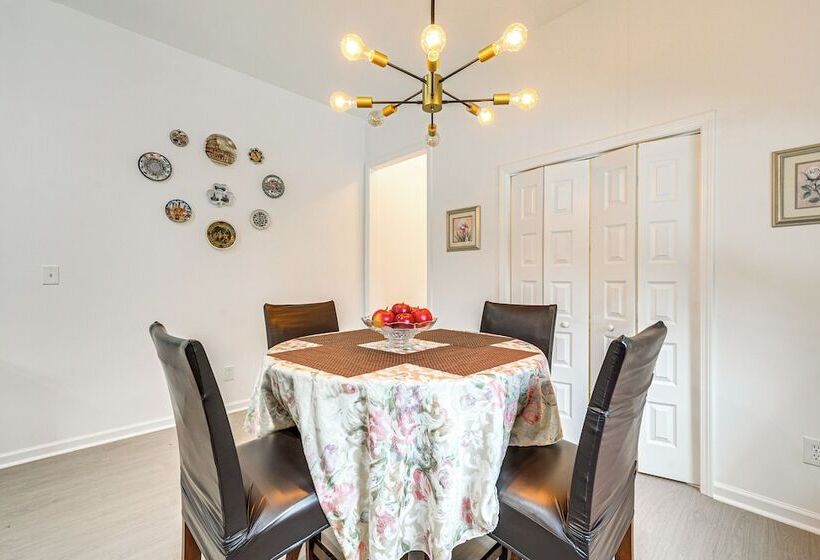 Pet Friendly Hogansville Home: Walk To Downtown!