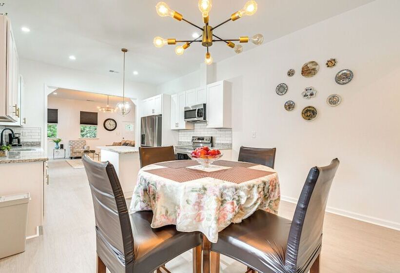 Pet Friendly Hogansville Home: Walk To Downtown!