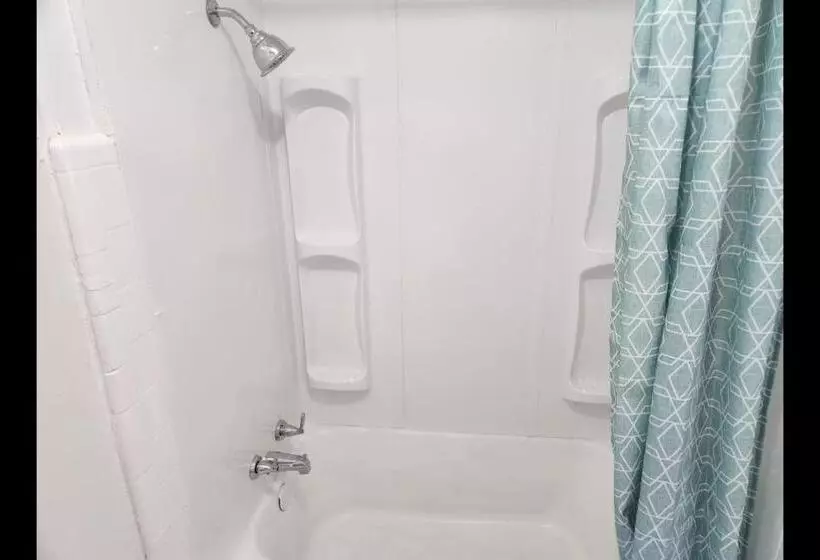 ホテル Budget Inn By Oyo Palestine Tx Hwy 79