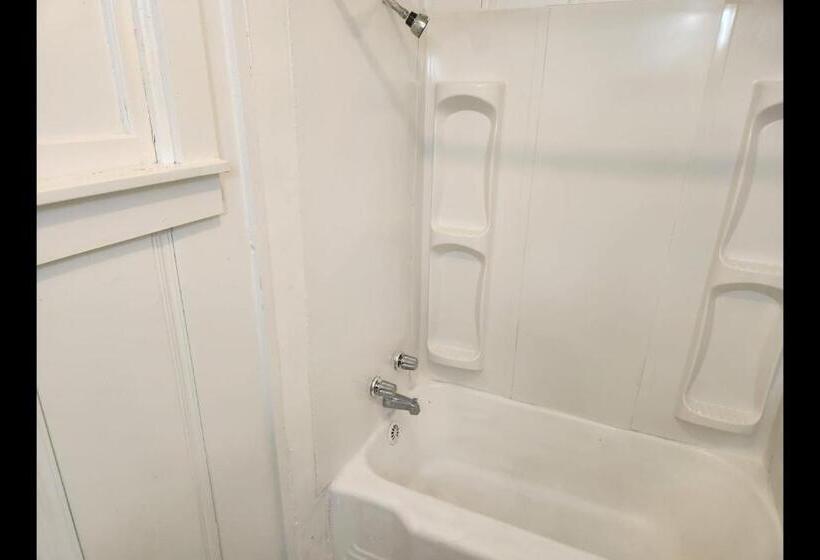 בית מלון כפרי Budget Inn By Oyo Palestine Tx Hwy 79