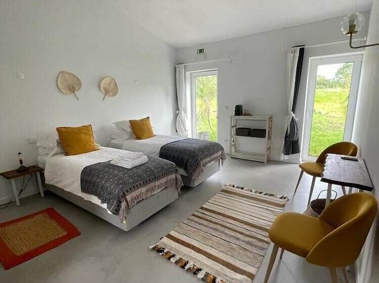 田舎風ホテル Monte Da Urze