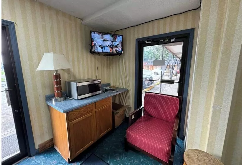 ホテル Southern Inn By Oyo Walterboro I 95