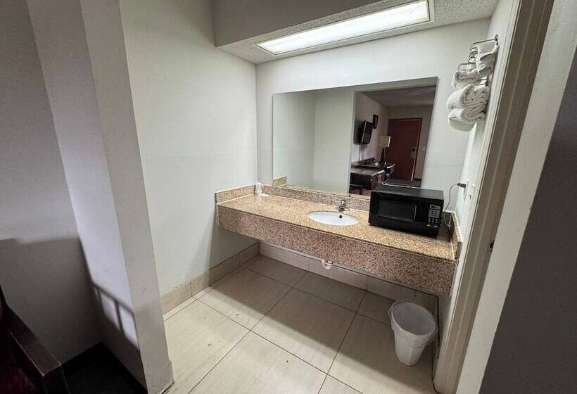 호텔 Southern Inn By Oyo Walterboro I 95