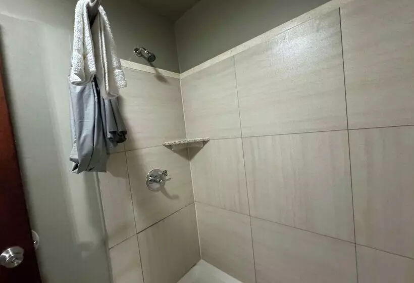 ホテル Southern Inn By Oyo Walterboro I 95