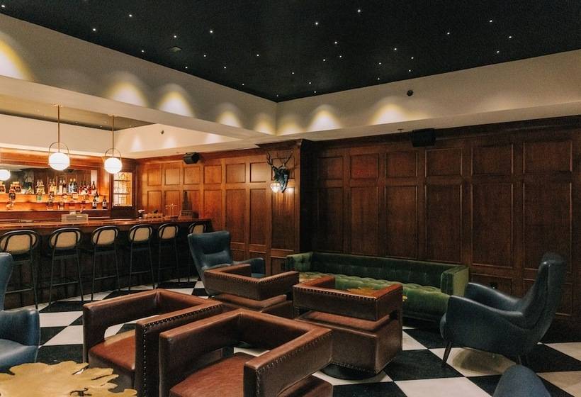 Szálloda The St. Clair